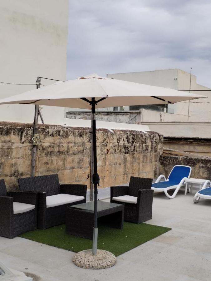 Spacious 4-Bedrooms Townhouse In Tas-Sliema Exterior foto